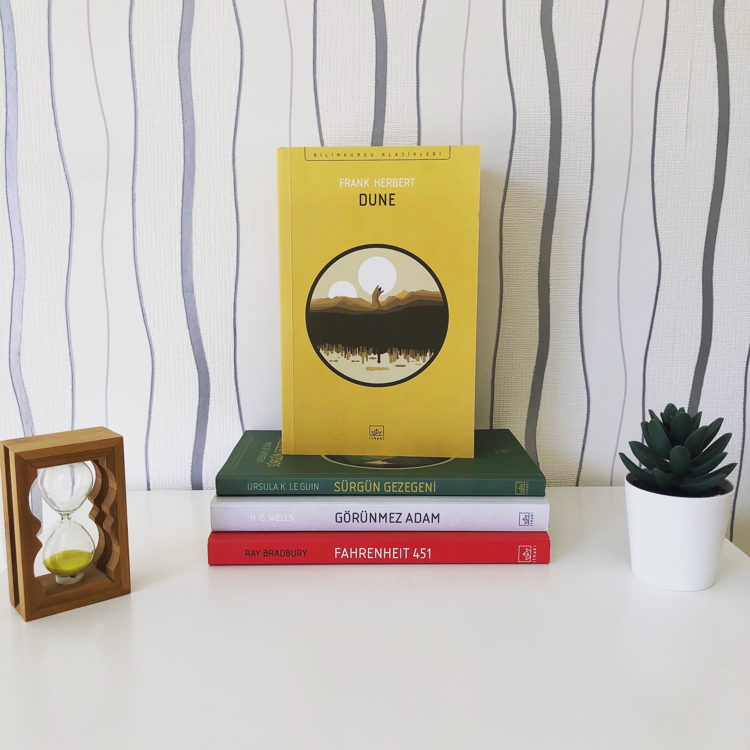 Dune – Frank Herbert